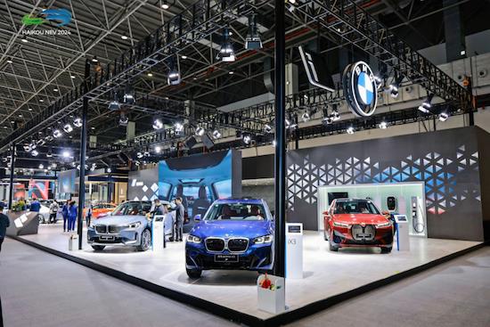 "New" cars gather at Haikou International Auto Show and Haikou New Energy Auto Show, which is bursting with popularity _fororder_image008